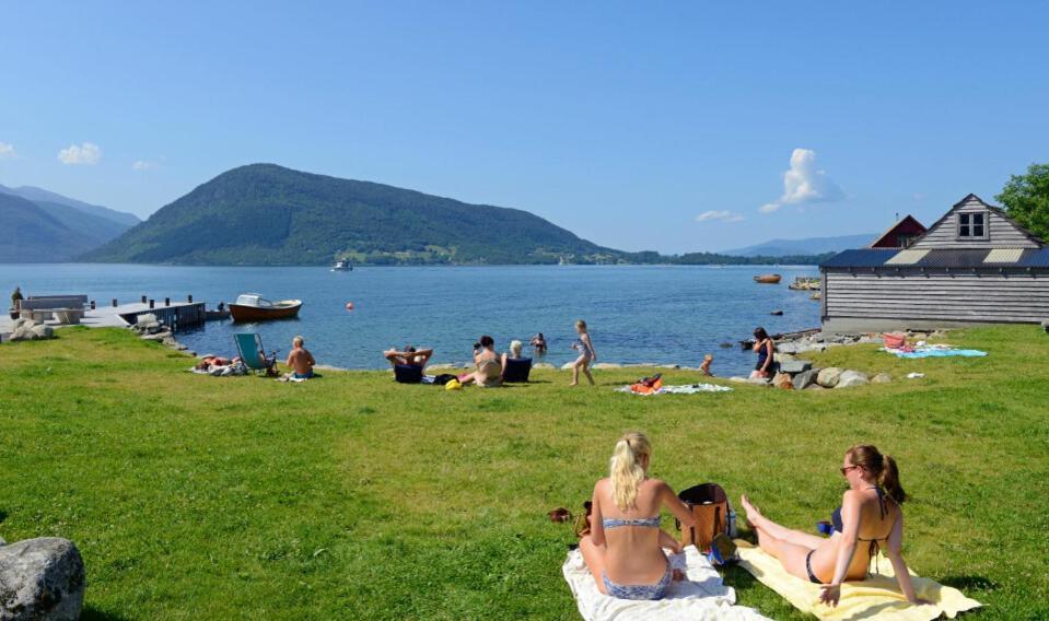Gjoa Motell Rosendal Exteriör bild